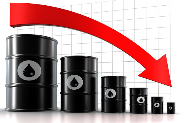 قیمت نفت با تقویت دلار سقوط کرد/روند سوددهی ۲۰۱۸ متوقف شد