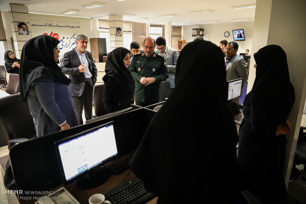 Fmr. MoD visits Mehr News Agency