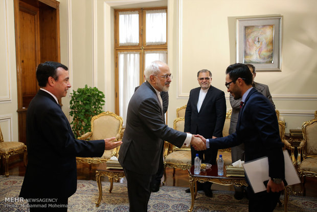 FM Zarif receives Chilean, Ghanaian, Polish envoys to Tehran