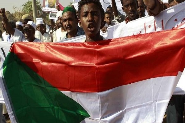 برخورد خشونت آمیز پلیس سودان با تظاهرات کنندگان