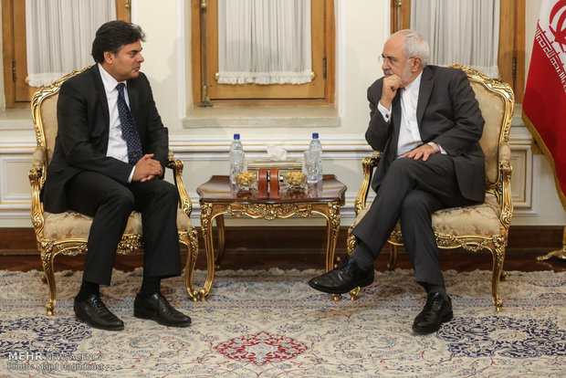 Zarif receives new envoys of Chile, Poland, Ghana