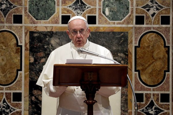 Pope calls silence on Yemen crisis 'deafening, scandalous'