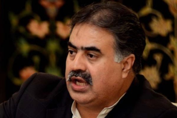 سروزیر ایالت «بلوچستان» پاکستان از سمت خود استعفا کرد