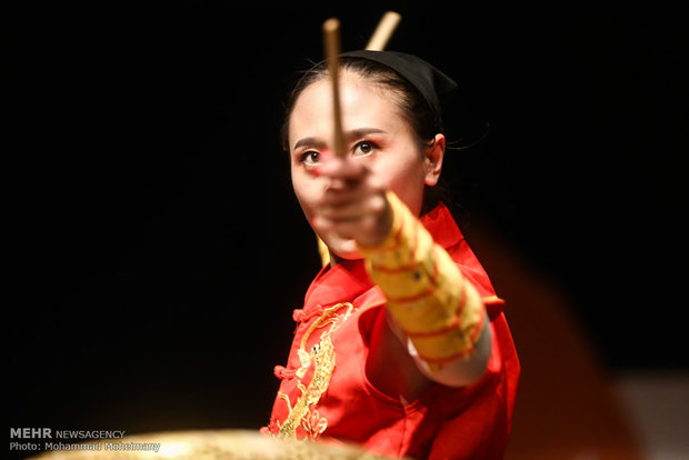 سومین روز از اجراهای سی و سومین جشنواره موسیقی فجر