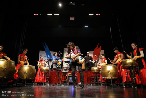 سومین روز از اجراهای سی و سومین جشنواره موسیقی فجر