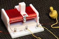 تولید رادیو با چاپگر سه بعدی که بدون برق و باتری کار می کند