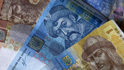 پول اوکراین سقوط کرد/کاهش ۳۴ درصدی ارزش