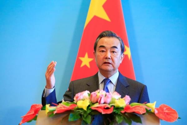 وزير خارجية الصين : لا تفتحوا صندوق باندورا في الشرق الأوسط