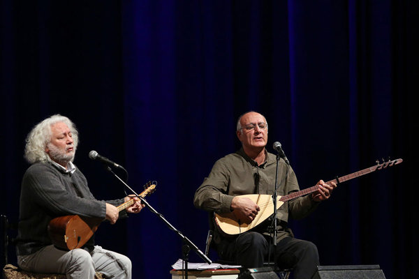 Türk müzisyenlerden İran'da büyüleyici konser