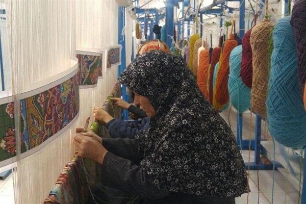 معافیت بیمه‌ای کارگاه‌های قالیبافی زیر ۵ نفر در استان بوشهر