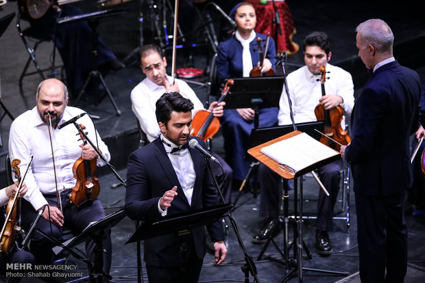 İran'daki görkemli müzik şöleni beşinci basamakta