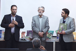 موسسات فعال در آموزش فارسی از تازه‌ترین کتاب‌هایشان رونمایی کردند