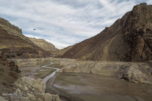 Lowering water levels concerning Tehran  