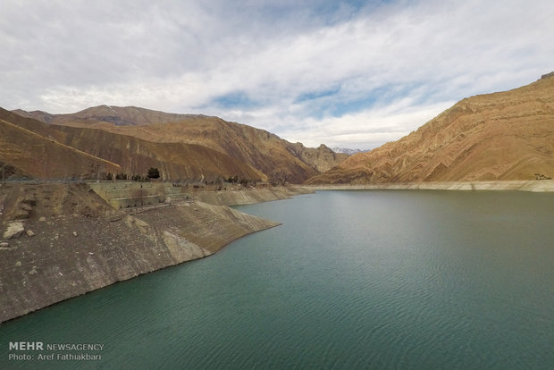 Lowering water levels concerning Tehran  