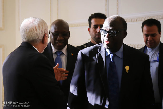 Iranian FM meets with UN official, Senegalese speaker