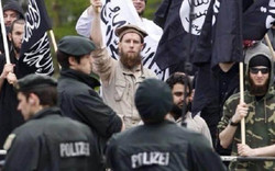 برلين: 600 ألماني لا يزالون في صفوف "داعش"