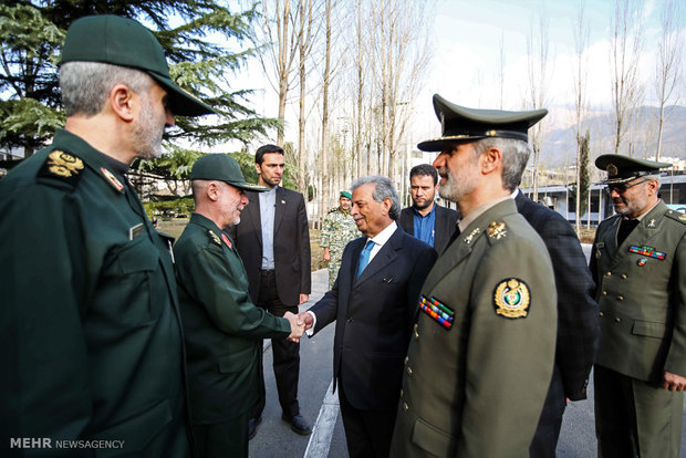 دیدار رانا تنویر حسین وزیر تولیدات دفاعی پاکستان با  امیر سرتیپ حاتمی وزیر دفاع