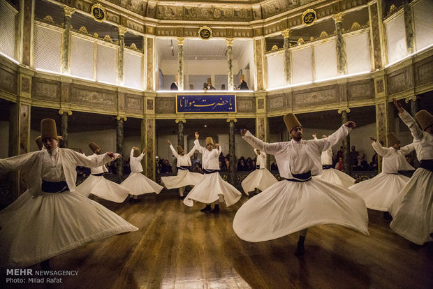 سماع درویشان در استانبول ترکیه‎