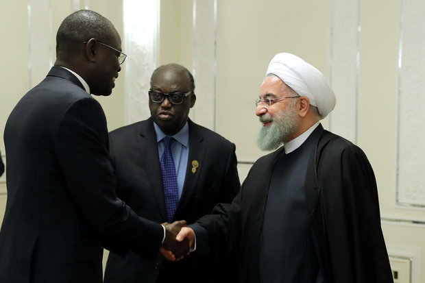 روحاني: تصريحات الرئيس الامريكي حول الدول الافريقية مؤسفة