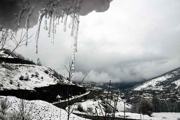 “Heyran” dağ geçidinden kış manzaraları