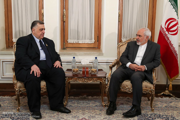 FM Zarif meets Syrian Parliament Speaker Sabbagh 