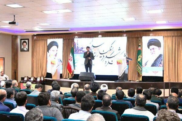 اختتامیه ششمین کنگره سراسری شعر فرهنگیاران پاسدار برگزار شد دیر