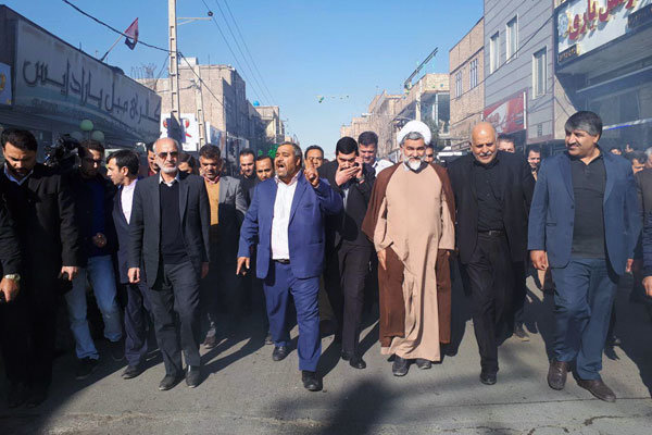 عزم استانی برای توسعه صنعت مبل بهارستان وجود دارد