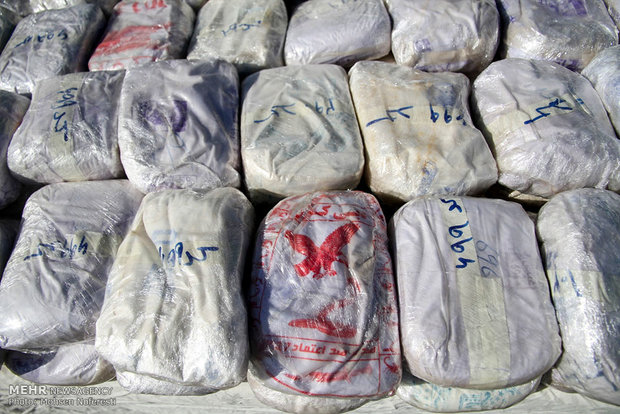 کشف ۴۱ کیلوگرم مواد مخدر در تنگستان
