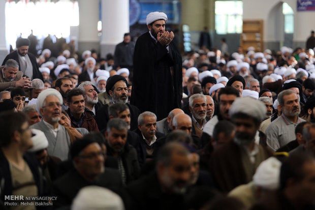 اقامه نماز باران در قم‎
