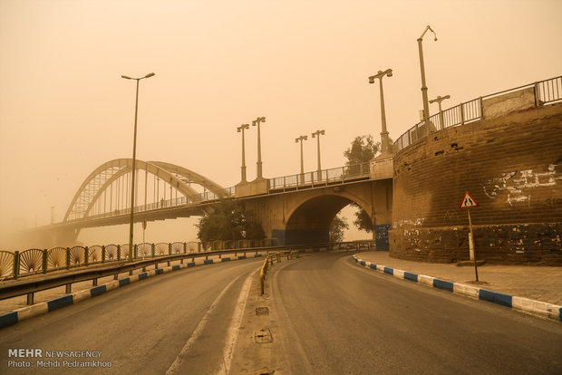 توده گرد و خاک امروز وارد خوزستان می شود
