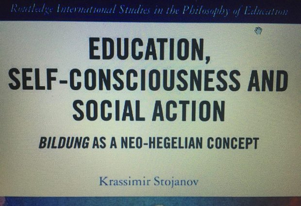 کتاب «آموزش، خودآگاهی و عمل اجتماعی» منتشر شد
