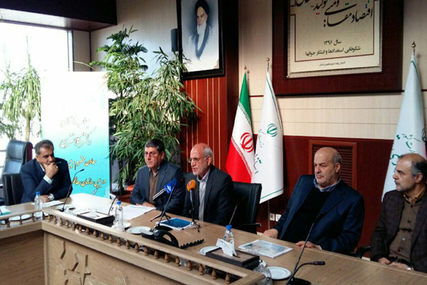 سرمایه گذاران برای تولید موتور برقی اقدام کنند