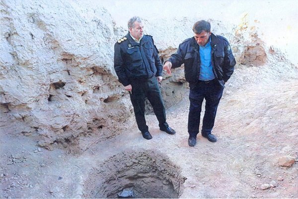 ۶ نفر حین حفاری غیرمجاز در جورقان دستگیر شدند - خبرگزاری مهر | اخبار ایران  و جهان | Mehr News Agency