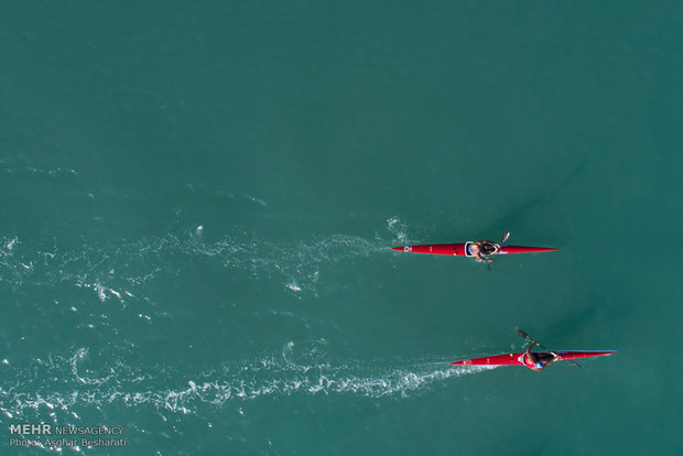 İranlı kayakçılar Asya Olimpiyatları'na hazırlanıyor