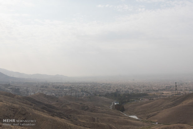 Hava kirliliği okulları kapattı