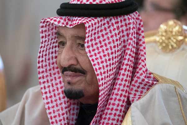 Saudi King reiterates baseless accusations against Iran at PGCC summit
