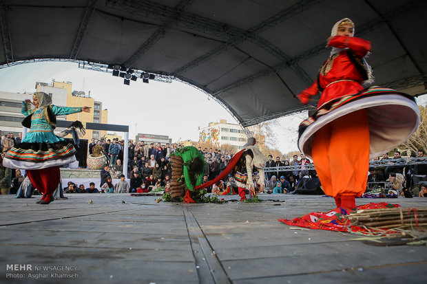 Street performances of Fajr Theater Festival