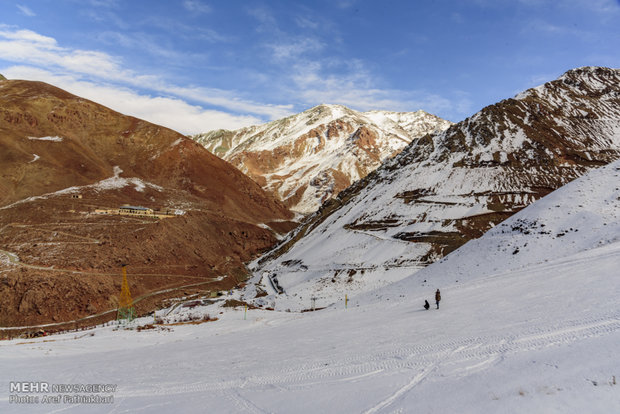 البرز کے سرحدی علاقہ ڈیزین میں برف باری میں کمی