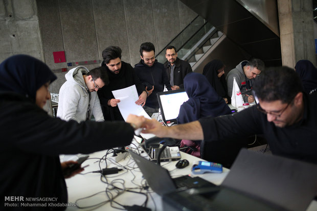 آغاز تحویل بلیت های سی و ششمین جشنواره فیلم فجر