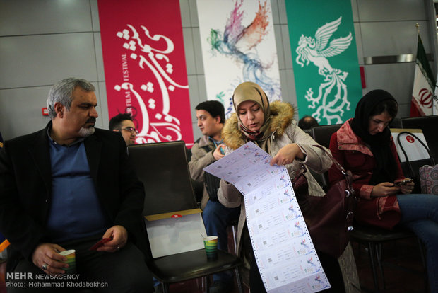 آغاز تحویل بلیت های سی و ششمین جشنواره فیلم فجر