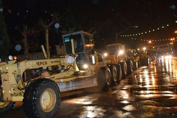 آماده باش ۱۰۰ نیروی خدماتی شهرداری آستارا/مانور خودرویی برگزار شد