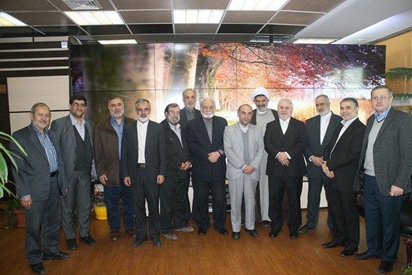 ستاد ۴۰ سالگی انقلابِ رسانه ملی از دهه فجر ۹۶ تا ۹۷ فعالیت دارد