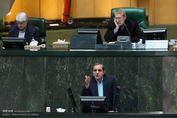 İran meclisinde bütçe görüşmeleri başladı