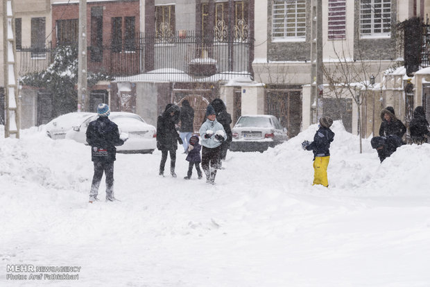 بارش برف و یخبندان در شهریار