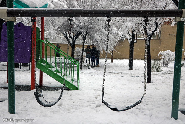 روز برفی پایتخت