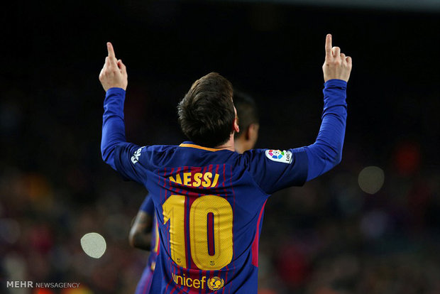 دیدار تیم های فوتبال بارسلونا و آلاوز