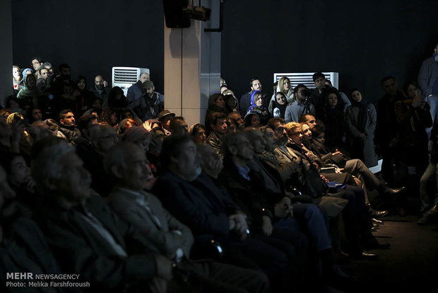 نمایشگاه آثار علی اکبر صادقی