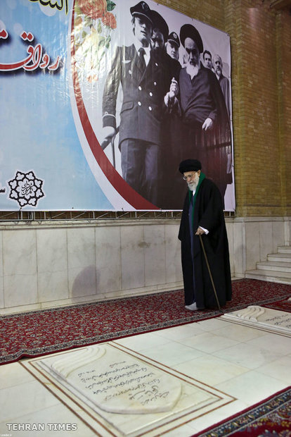 Ayatollah Khamenei visiting Mausoleum of Imam Khomeini and Martyrs of Revolution