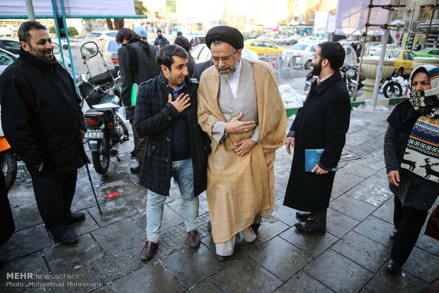 مراسم چهلم آیت الله حائری شیرازی
