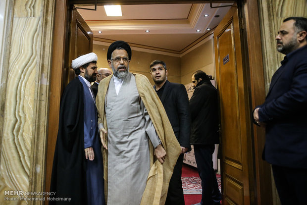 مراسم چهلم آیت الله حائری شیرازی